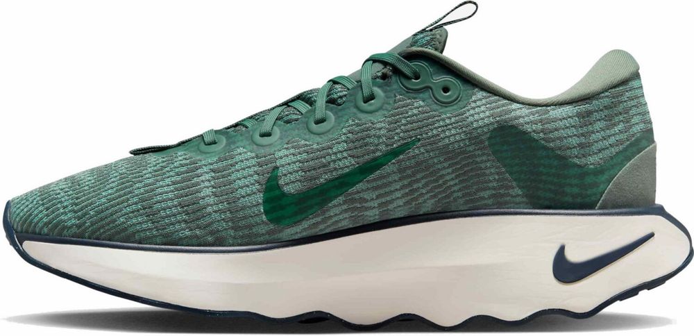 Кросівки чоловічі Nike Motiva оригінал DV1237-301 42