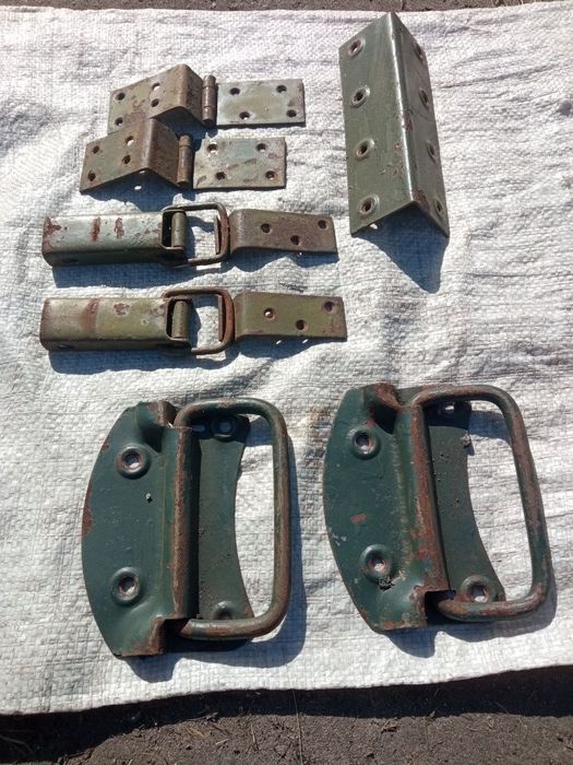 Ручки для ящіків для вуликів. Защелки .защіпки .шинки. Ціни  від 8