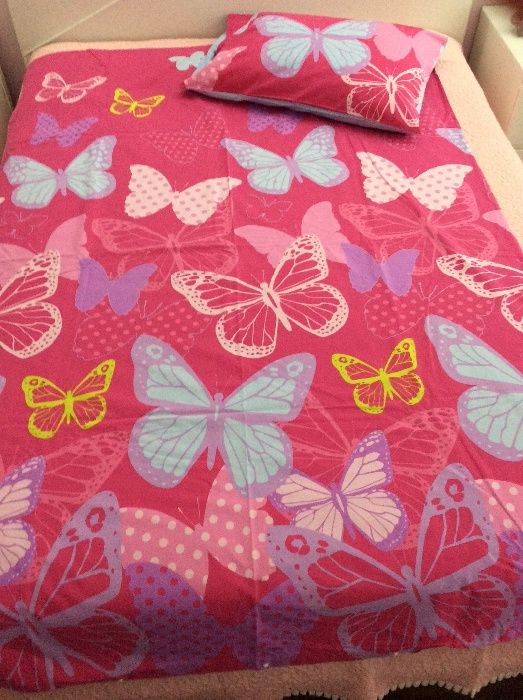 Conjunto capa de edredon + fronha almofada(novo)