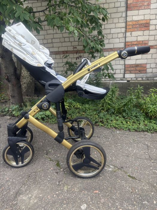 Коляска Junama diamond glow