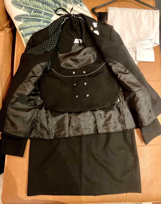 Traje Académico Universidade de Aveiro mulher