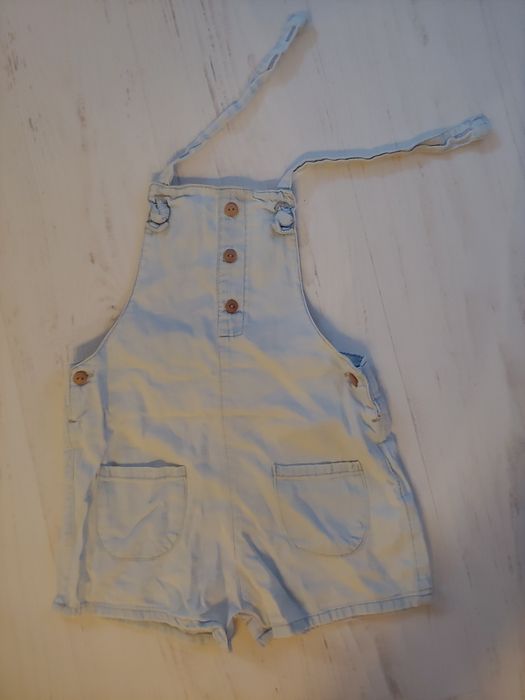 Spodenki ogrodniczki 74 ZARA jasnoniebieskie