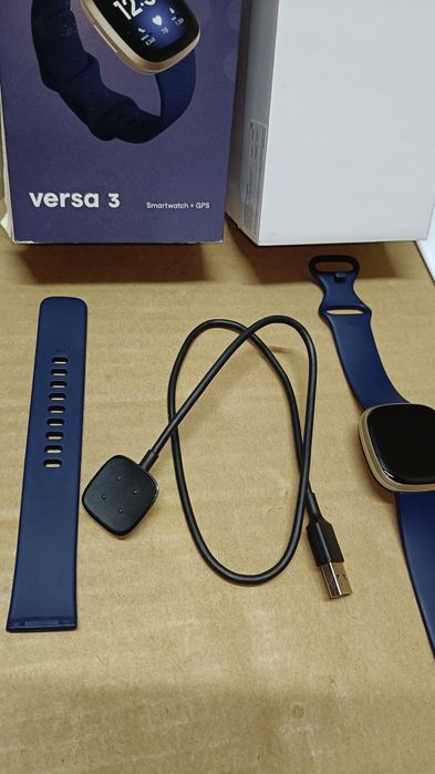 Fitbit Versa3 smartwatch zdrowia & aktywności fizycznej z GPS