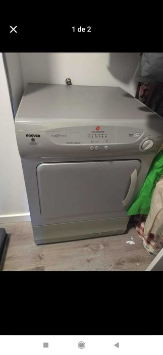 Máquina de secar roupa