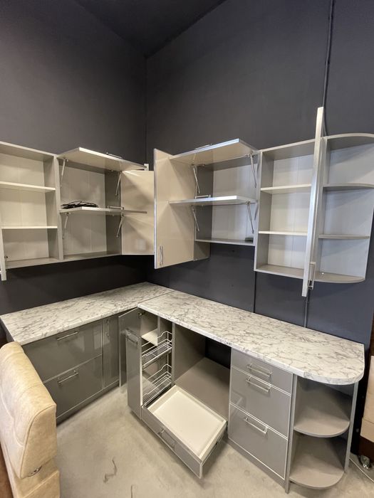 Нова Кухня 1.60х2.40 фарбований фасад