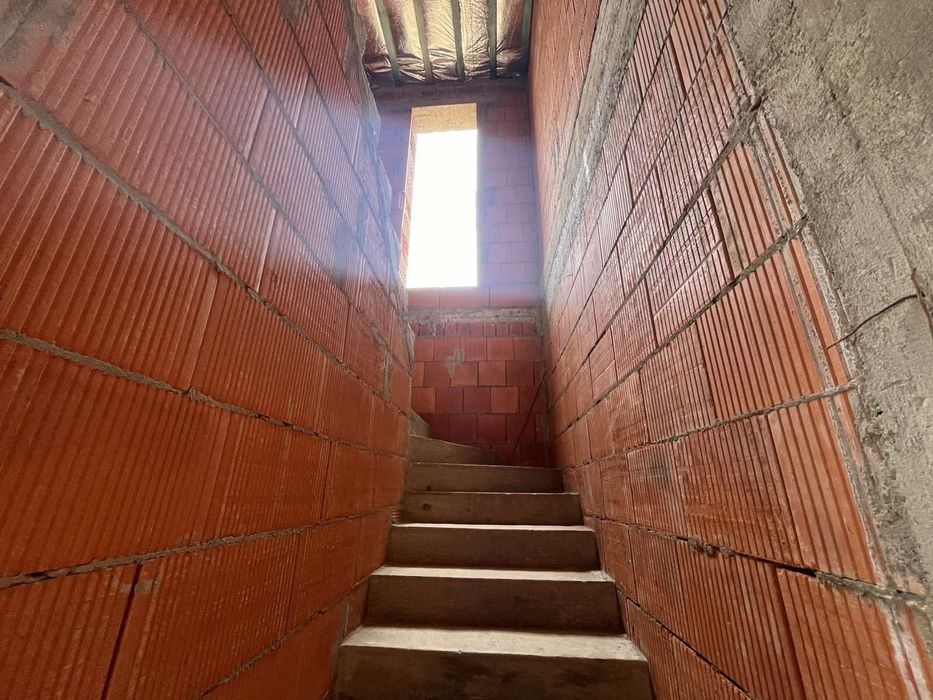 Продаж будинків в котеджному містечку. Ужгород