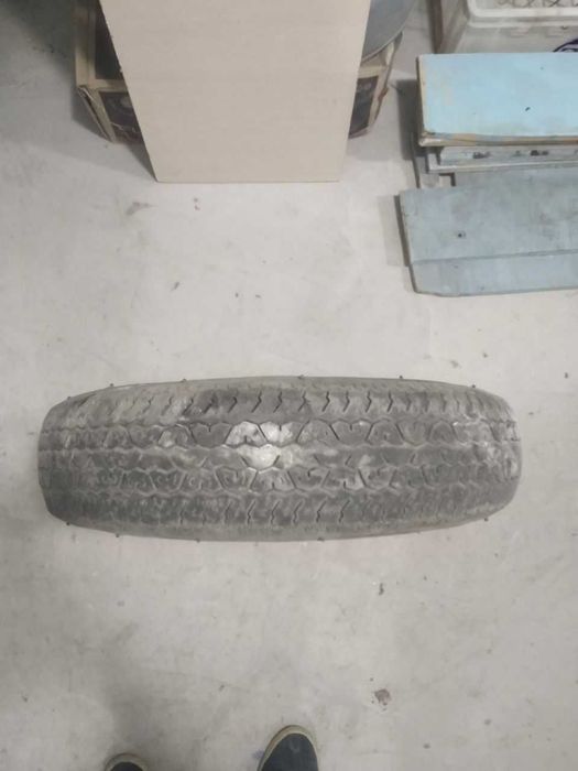 Продам резину Москвич б/у