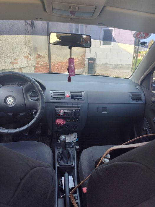 Продаю автомобіль Skoda fabia