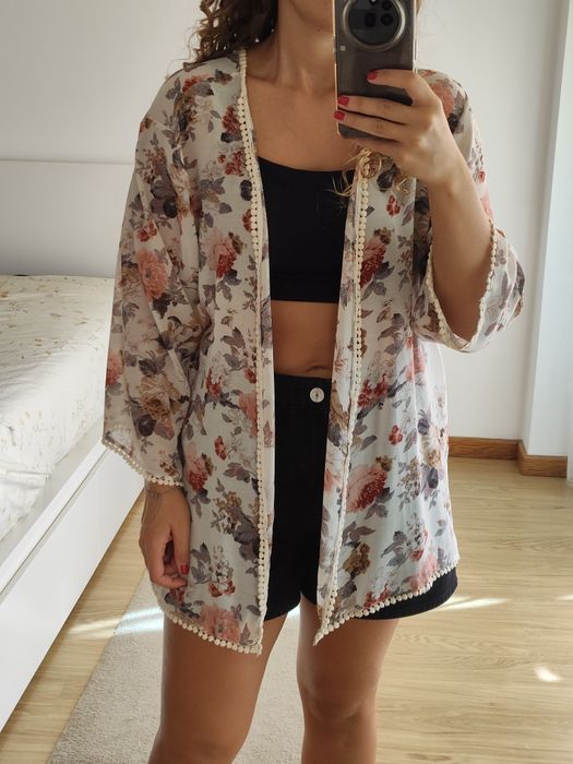 Quimono com flores