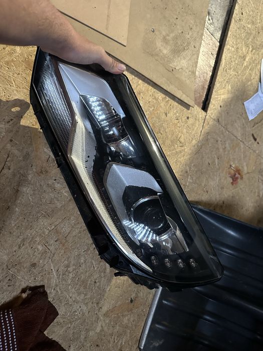 Lampa Vw tiguan 2014 r