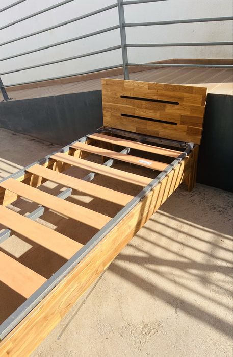 Cama solteiro  90x200 cm