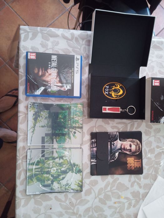 Metal gear solid snake eater deluxe edition