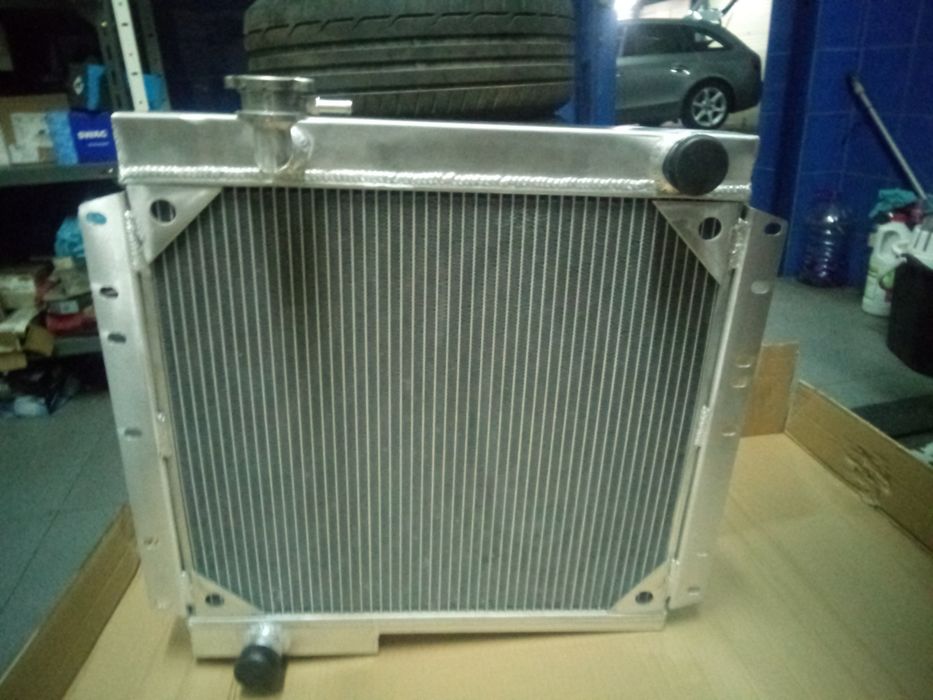 Radiador toyota BJ 40