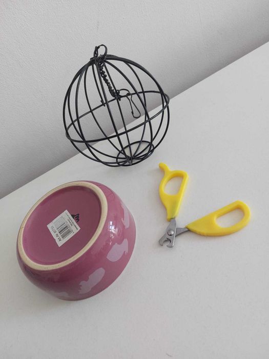 Akcesoria dla gryzoni królika miska, paśnik na siano, obcinaczki