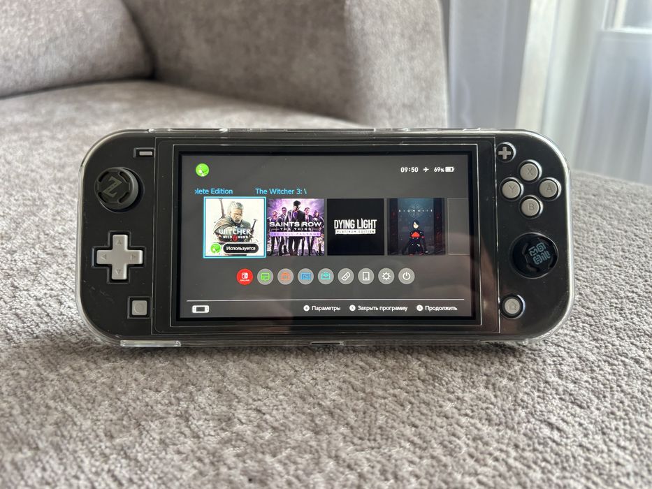 Nintendo Switch Lite 32 GB + microSD 128 GB