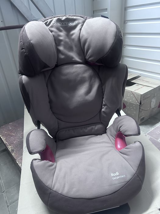 Дитяче автокрісло Maxi-Cosi RodiFix Air Protect
