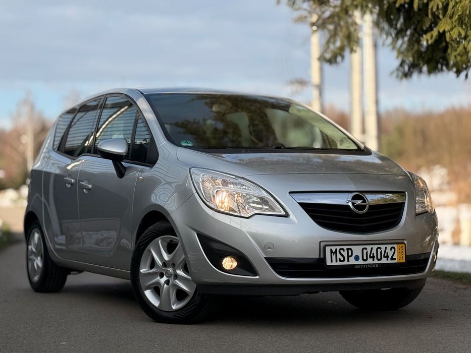 Opel Meriva 1.4 Turbo 120 KM • 2011 • Udokumentowany przebieg • Bez wkładu