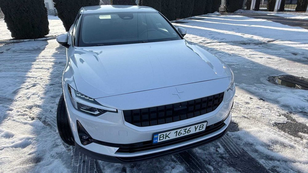 Автомобіль Polestar 2