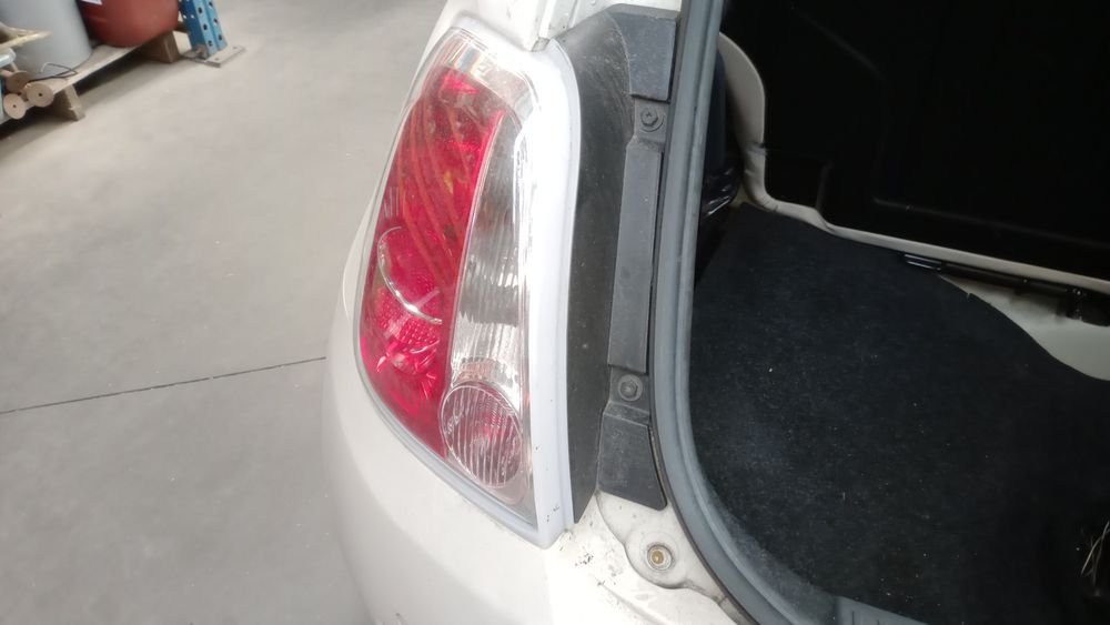 Farolim esquerdo FIAT 500 (312_)