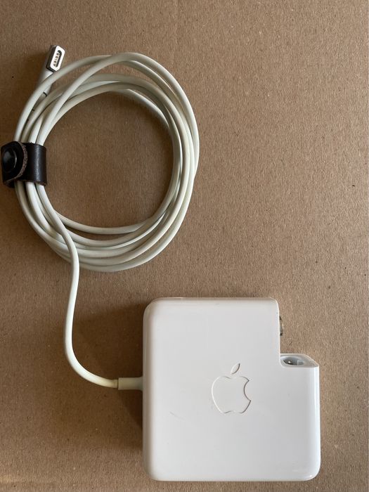 Carregador Apple Macbook Pro 85W (MagSafe Power Adapter)