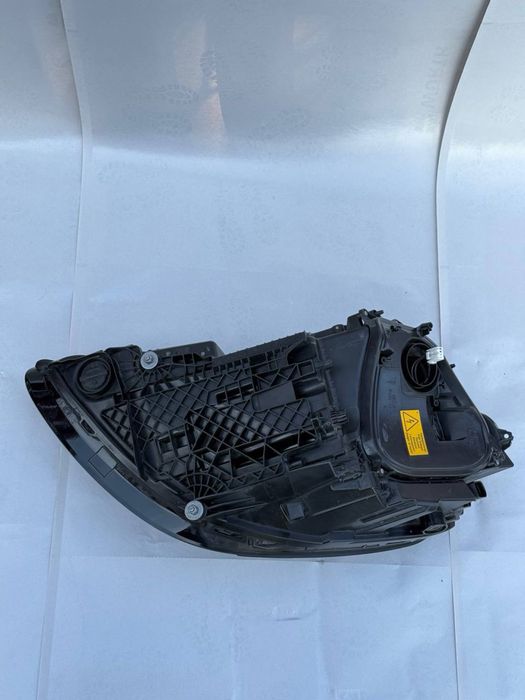 Porsche 982/718 Cayman Boxster фара передня права оригінал.