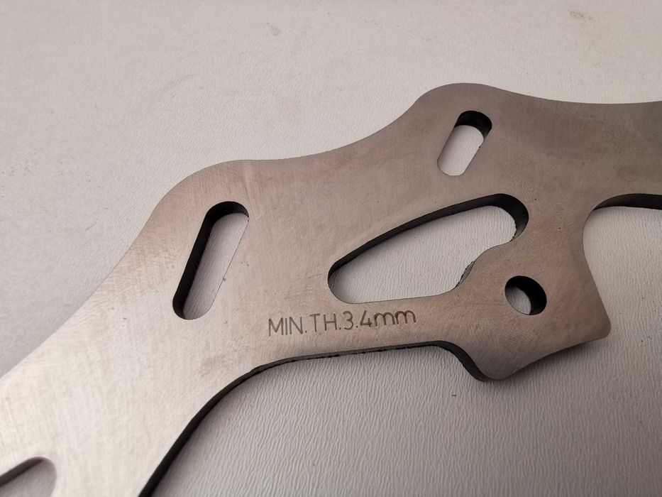 Braking tarcza hamulcowa tył Honda CR CRF 125 / 250 / 450 HM HO60RID