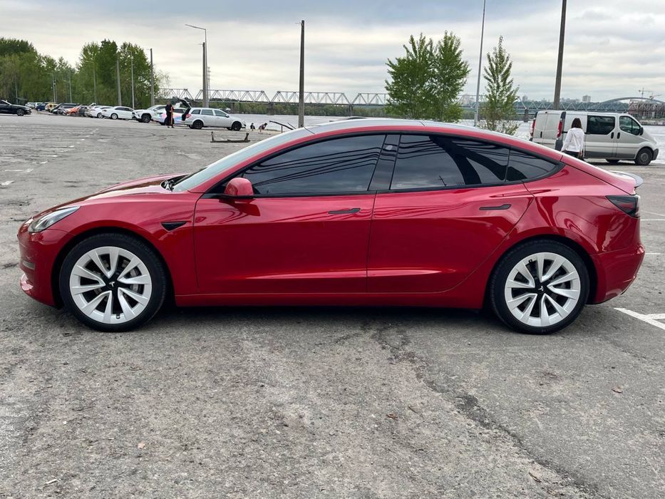 Тесла модел 3 tesla model 3  tesla m3