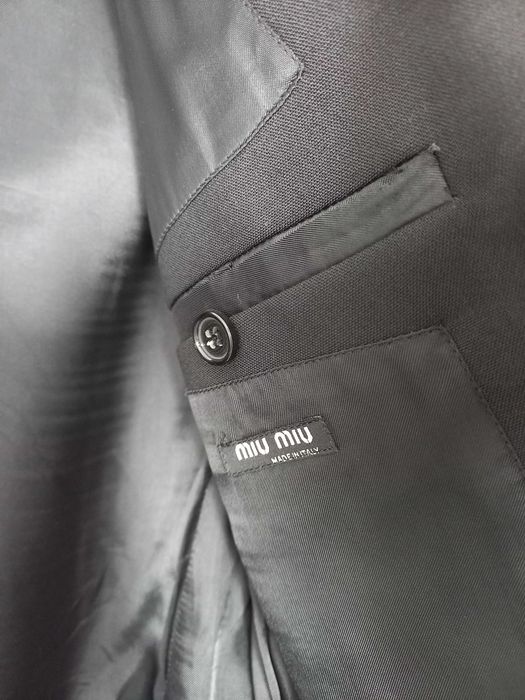 Fato homem, da marca MIU MIU