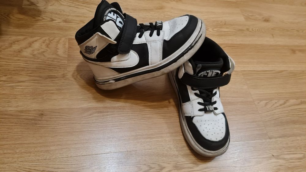 Ботинки ботінки хайтопи 34 р 21,5-22 см