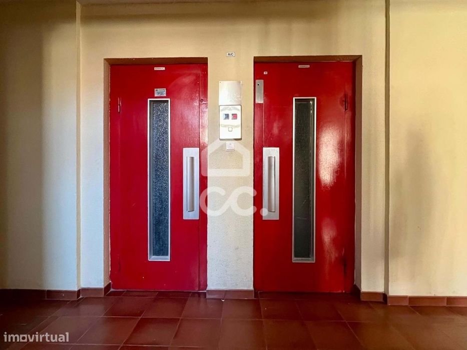 T2  Remodelado em Pote d'Água, Setúbal