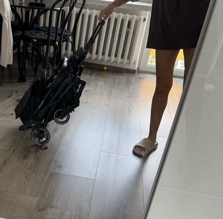 wozek dzieciecy spacerowka moby system lena czarny walizka lekki 6kg
