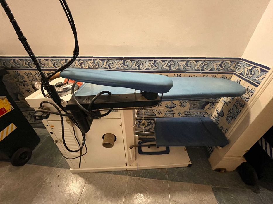 maquina de engomar GHIDINI VAPOR GB usado, funciona perfeitamente