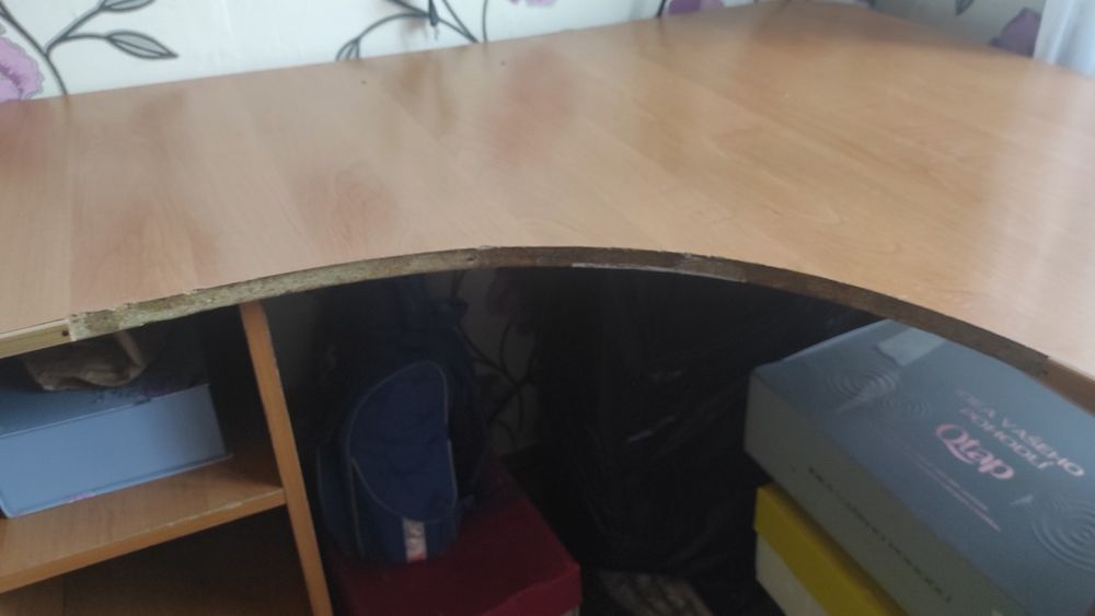 Продам стіл комп'ютерний письмовий, поличка для книг, стол компьютерны