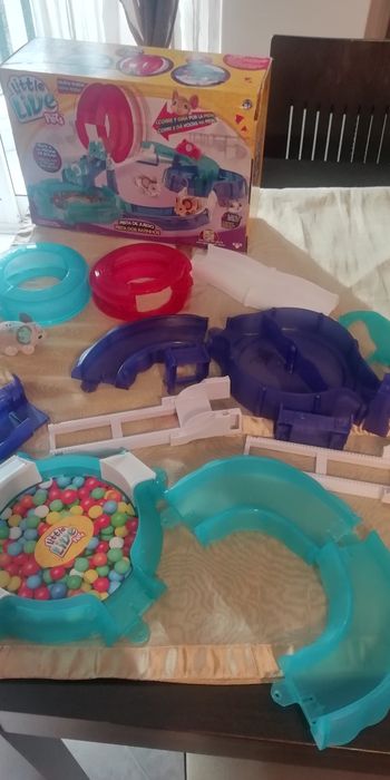 Pista dos ratinhos. Pet live m bom estado e completo. Oferta do rato