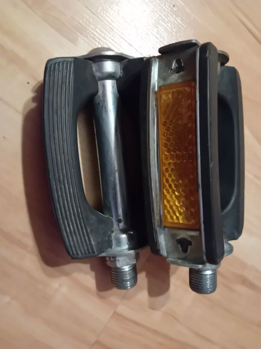Retro pedały. Vintage.