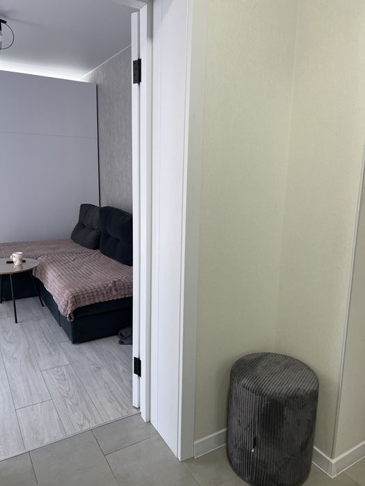 ТЕПЛА Квартира подобово центр Яровиця. Укриття і Звітні документи є!