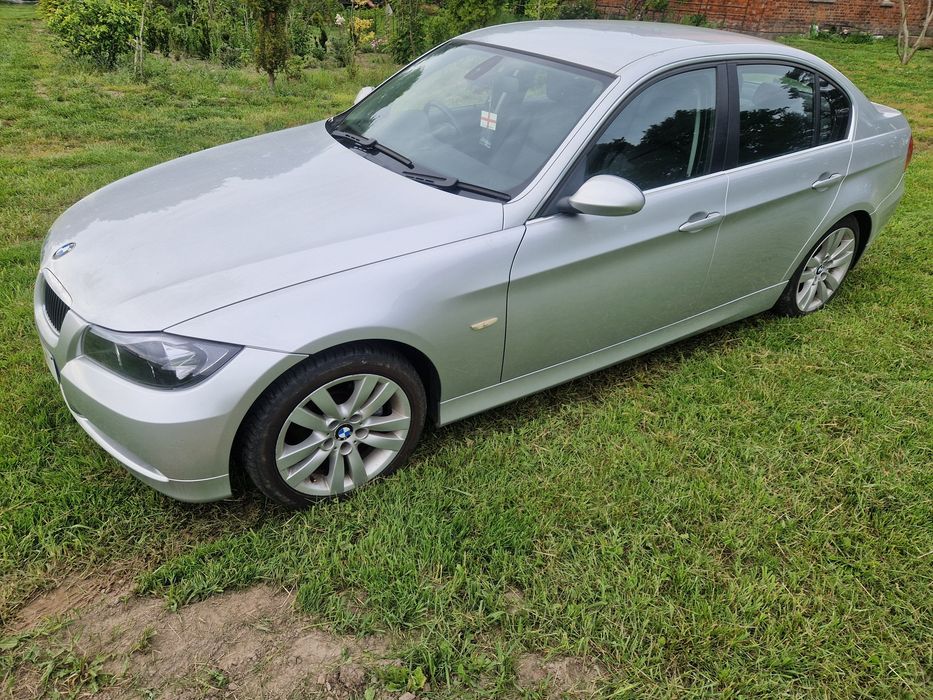 Bmw e90 2007r 325i 218km angol na części
