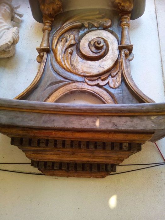 Altar em talha dourada séc XVIII