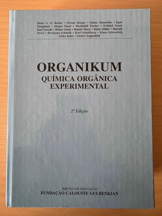 Livro "ORGANIKUM - Química Orgânica Experimental" de G. Heins