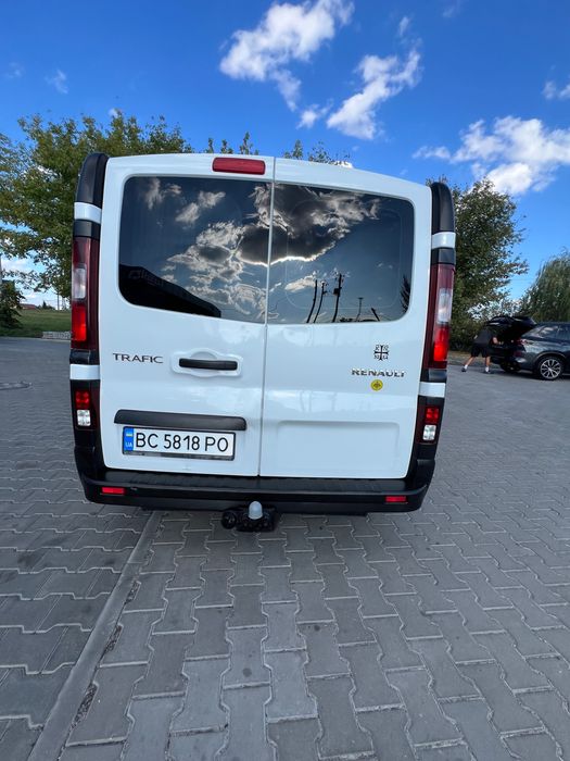 Renault Trafic (повний пасажир)