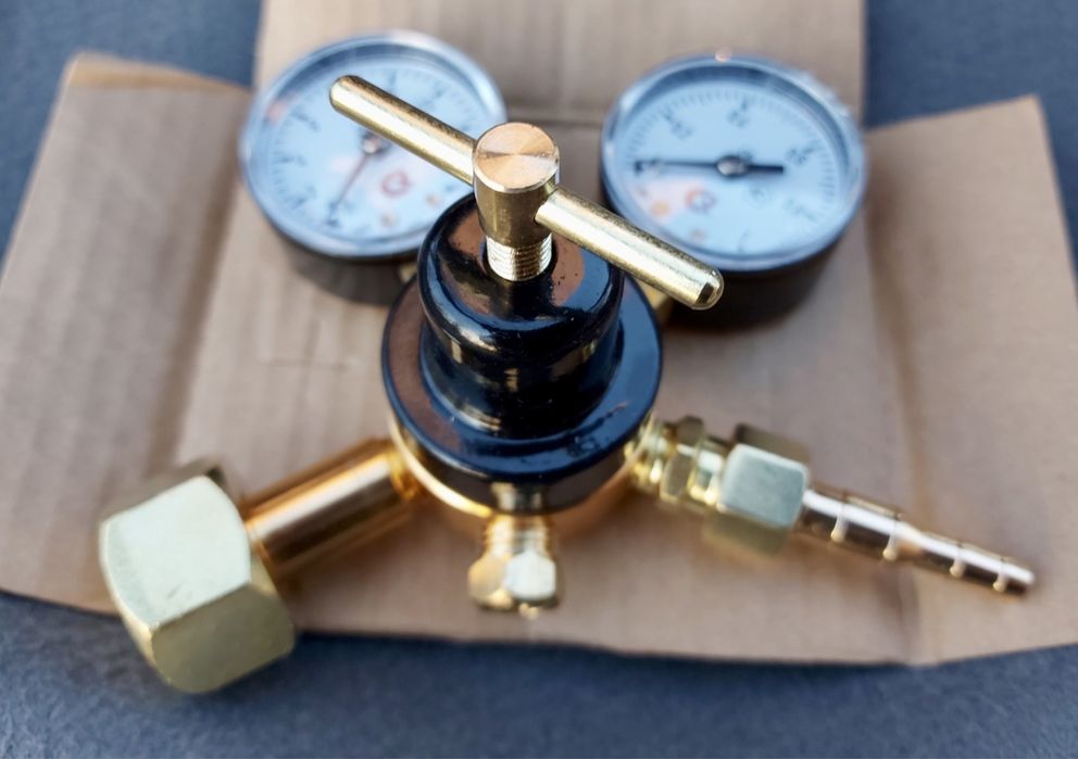 Редуктор вуглекислотний УР-6. Редуктор напівавтомат CO2