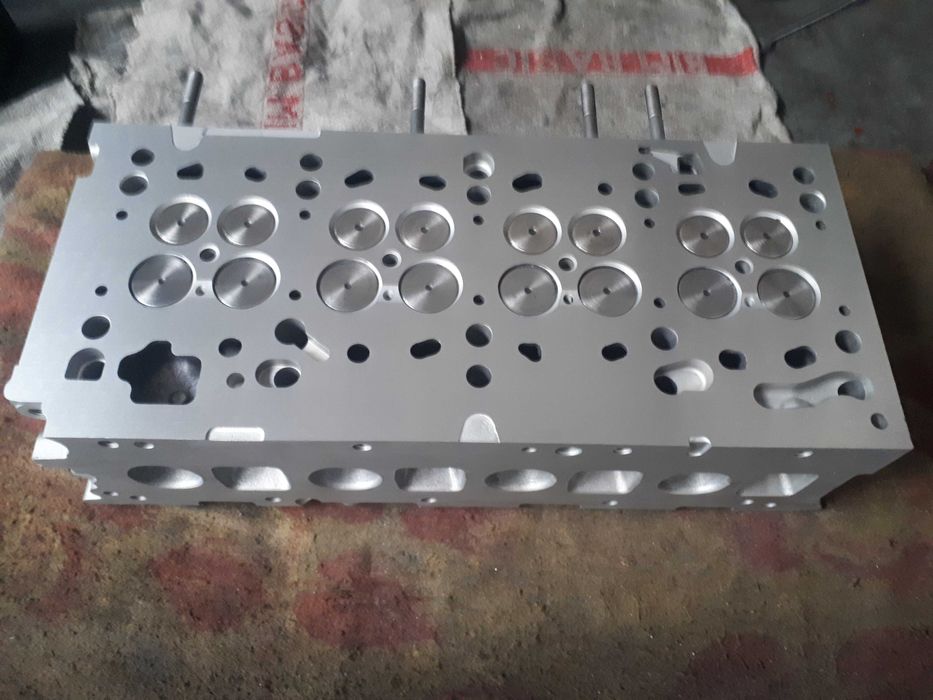 Głowica 04L103403C 2.0 TDI T6 VW MAN tge CRAFTER