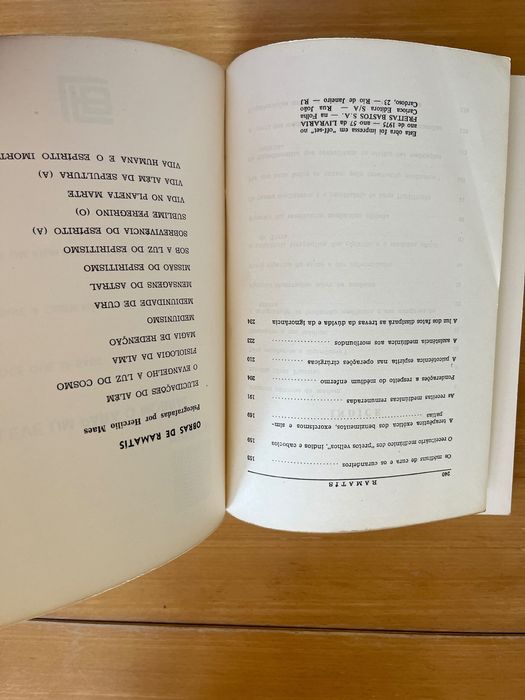 Livro "Mediunidade de Cura" – Ramatís / Hercílio Maes (Antigo)