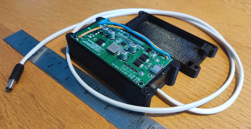 Корпус для DC UPS 5V,9V,12V (резервное питание роутера) ДБЖ: 150 грн ...
