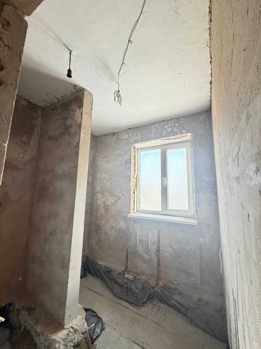 Терміновий продаж приватного будинку з комунікаціями , 2х до зупинки