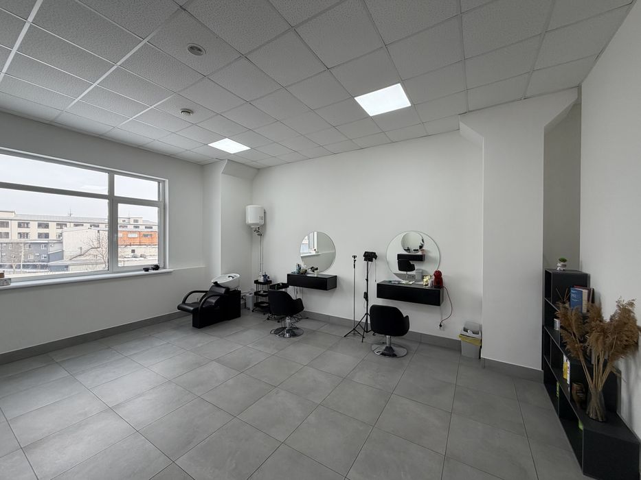 Здається офіне приміщення в новому бізнес центрі