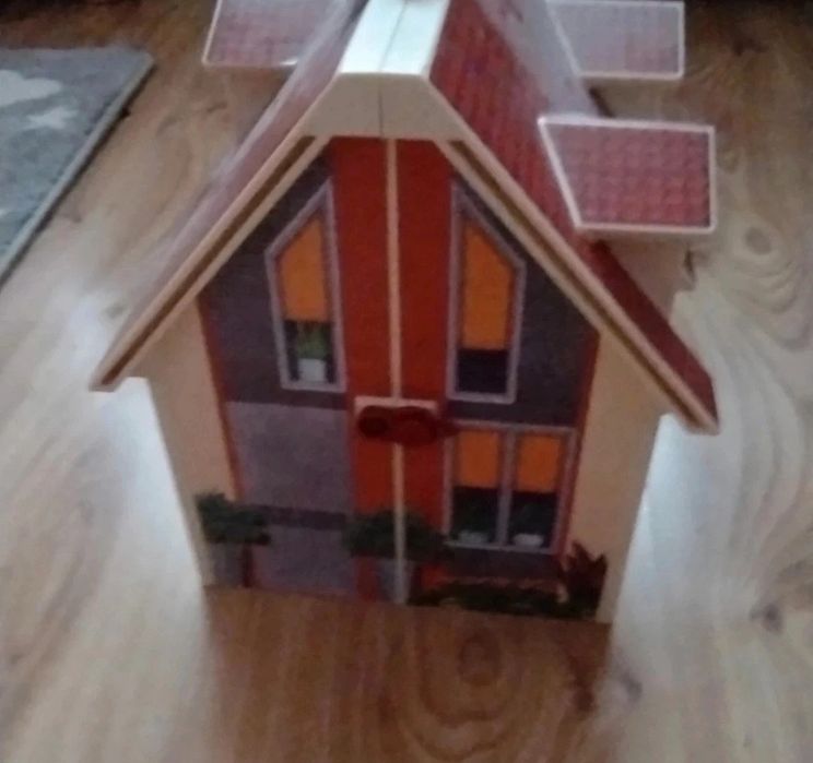 Duży domek Playmobil z akcesoriami