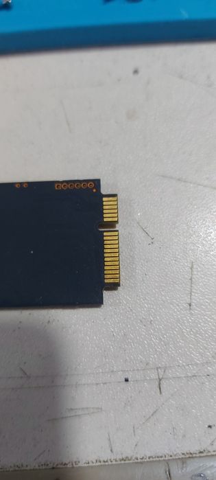 SSD диск 128 gb. MacBook (Asus) 6+12.