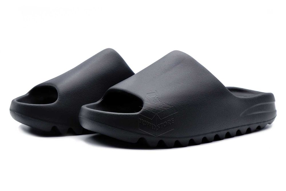Adidas YEEZY SLIDE Onyx | HQ6448