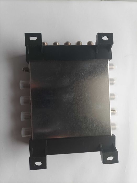 Multiswitch Signal MRP-508 + konwerter Inverto HOME Pro Quattro LNB